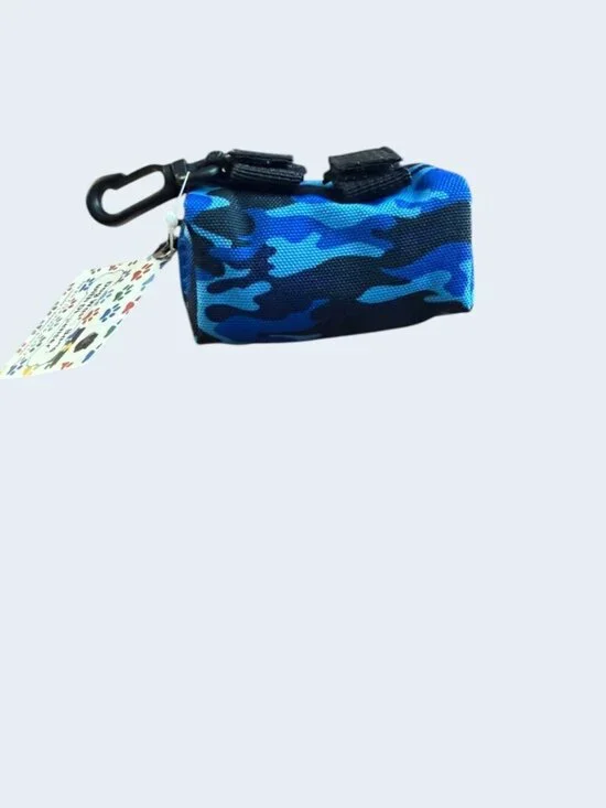 Dog Waste Bag Dispenser Pouch Blue Camo w/ Carabiner Clip 30 Bags Included NWT