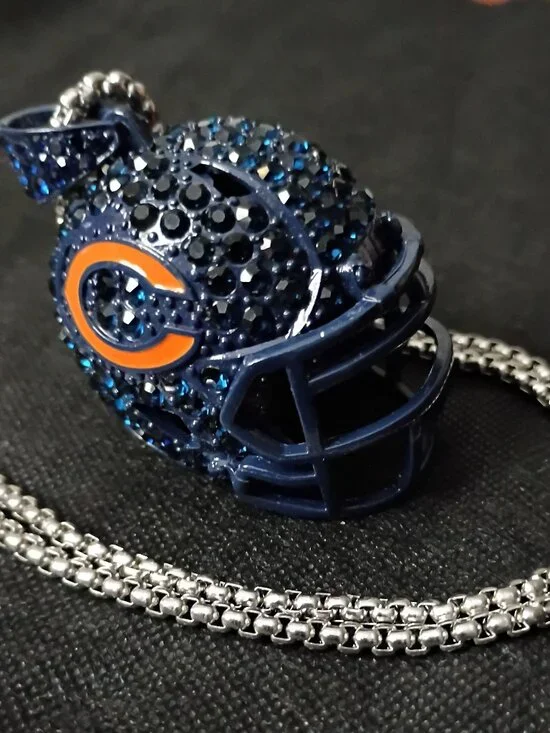 Chicago Bears Pendant... Fast shipped from USA