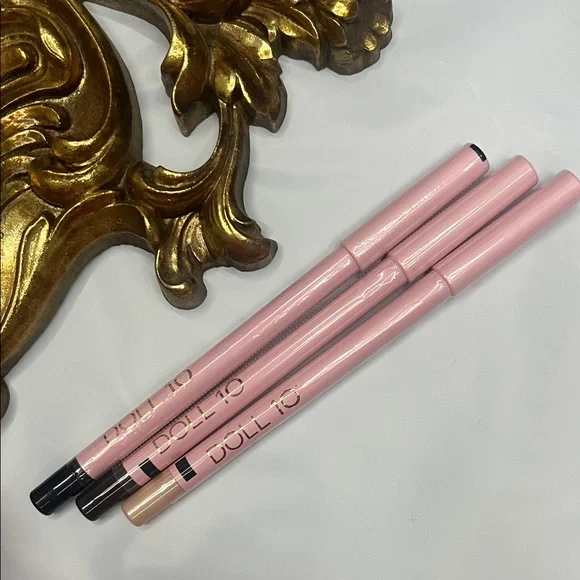 NEW Doll 10 Eyeliner Set