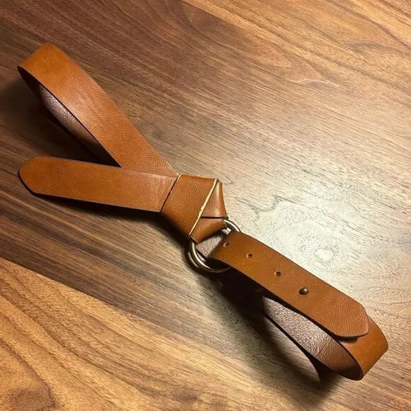Banana Republic Crossover Belt - XS