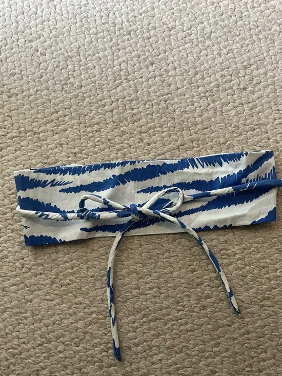 Oliphant Blue and White Ikat Tokyo Belt