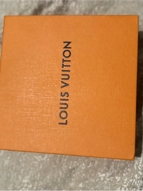Louis vuitton women’s belt