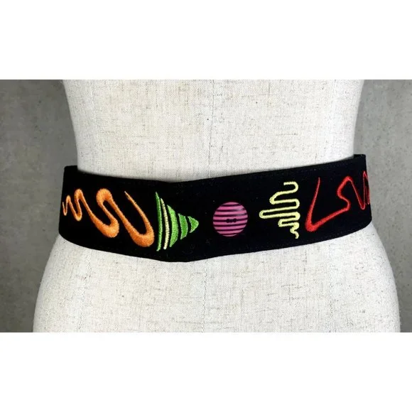 Vintage Statement Belt Medium Womens 90s‎ Black Wide Strap Waist Embroidered