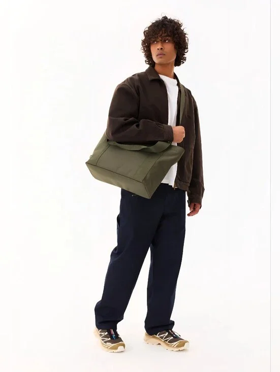 Beis | The BEISics Tote in Olive