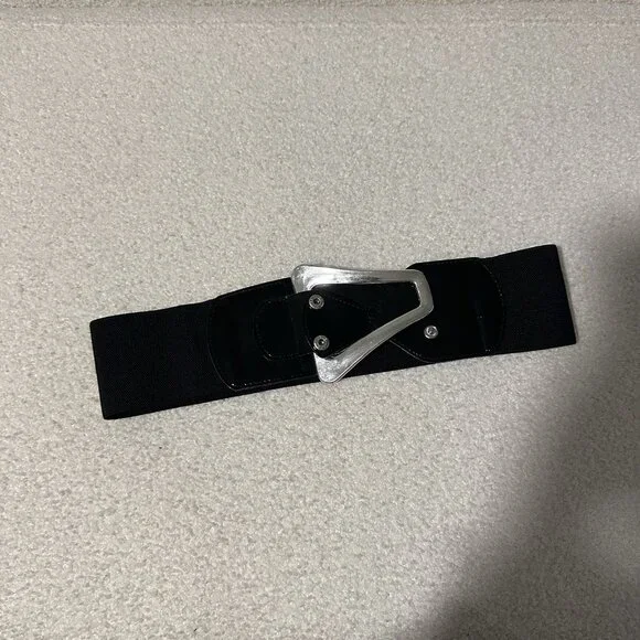 Women’s Black Button Clasp Belt With‎ Silver Buckle