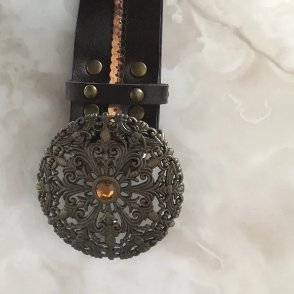 Vintage Cowgirl leather Belt with Sequins‎ and Unique Buckle.