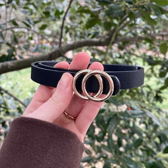 Black Faux Leather Skinny Waist Belt