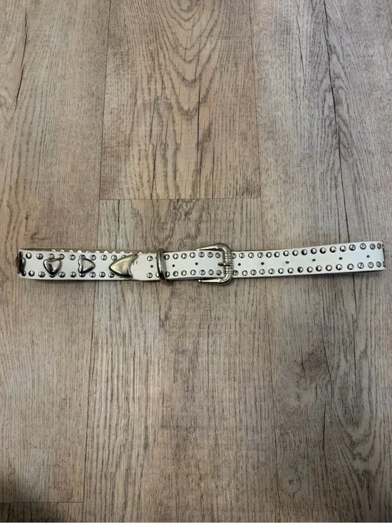Donna Karan White Leather Studded Belt with Heart Accents