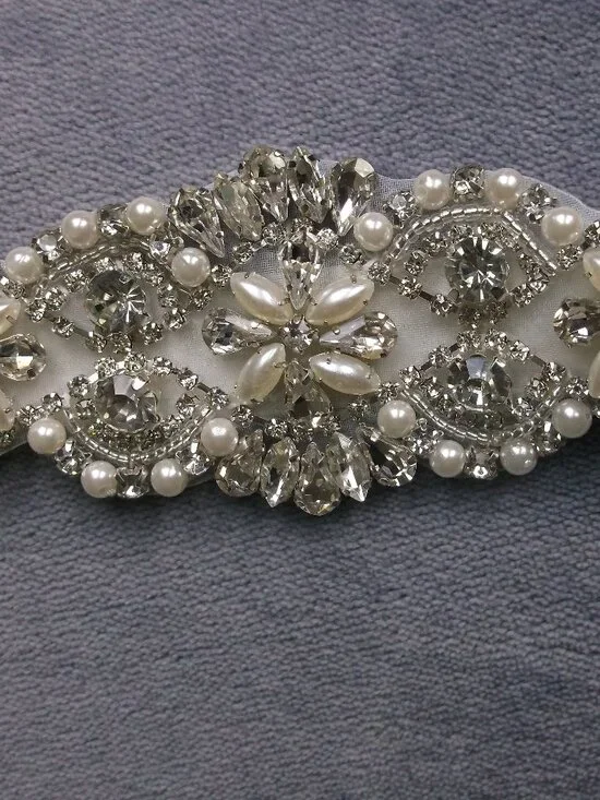 Belt/wedding dress accessory
