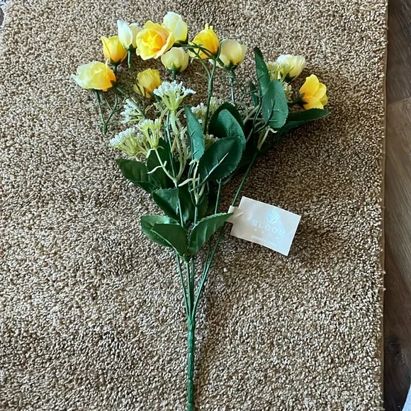 Bloom Room Spring Bushes Yellow Roses