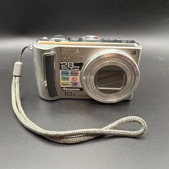 Panasonic DMC-TZ5 10X Optical 9.1MP Digital Camera Silver - TESTED WORKING