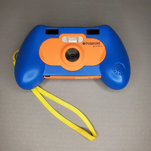 Polaroid Pixie 3.0MP Camera and Games
