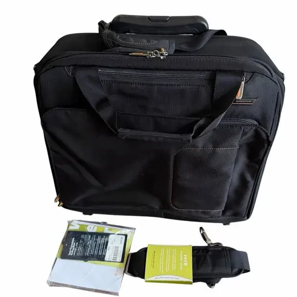 Briggs & Riley Verb Expandable Rolling Briefcase - Style VBR412X-4
