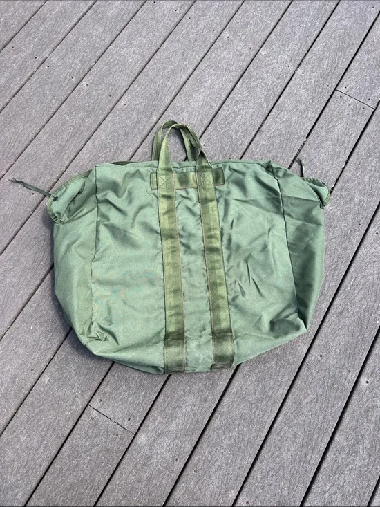 USAF issued Olive Green Canvas  Bag Approx. 22x19