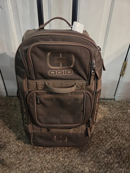 OGIO LAYOVER Brown Travel Luggage Duffel - Brown