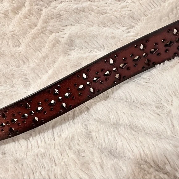 Brown Genuine Leather Laser Cutout Belt Womens M Single Prong Buckle Boho Retro