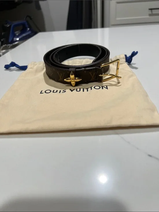 Louis Vuitton new Monogram Belt with Gold Star Motif. Size 85/34. New never worn