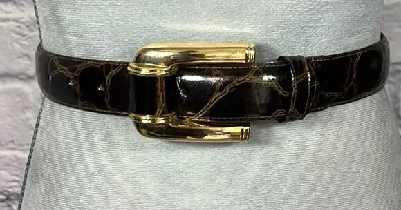 Vintage Made in USA 90’s Embossed Leather and  Gold Women's Belt