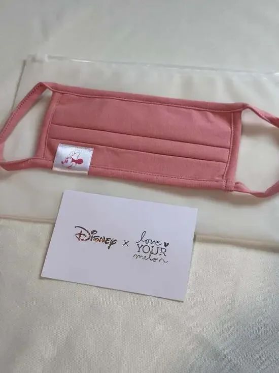 Disney x Love Your Melon Minnie Mouse Adult Pleated Face Mask NIP Rare Pink