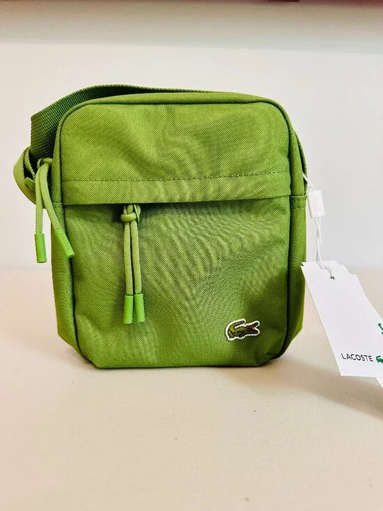 LACOSTE NEOCROC MACHE GREEN VERTICAL CAMERA CROSSBODY BAG UNISEX