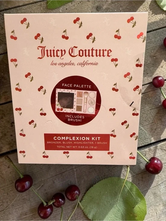 Juicy Couture Pink Cherry Complexion Kit