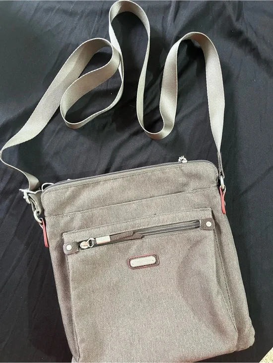 Baggallini Messenger Crossbody in Taupe with Red Accents
