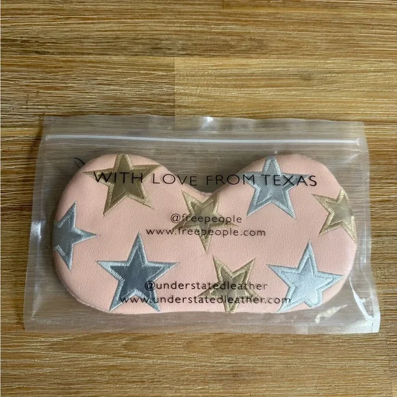 Free People x Understated Leather Eye Mask Pink