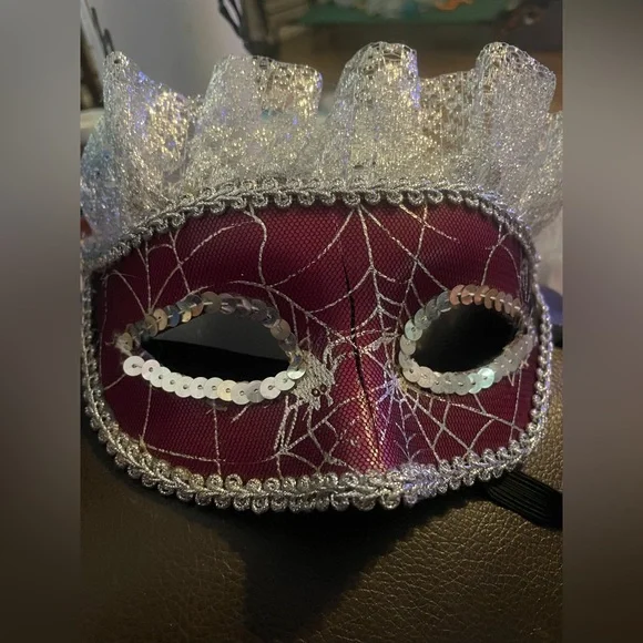 Purple & silver theatre mask masquerade, parties