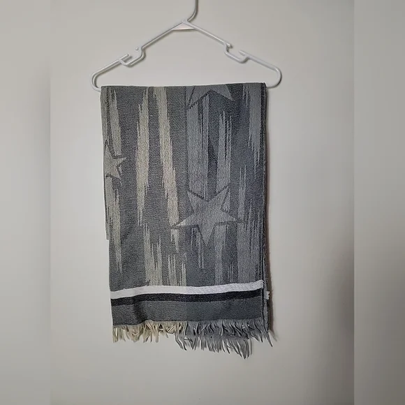 Gray White Stars & Stripes W/ Fringe Accent Rectangle Scarf