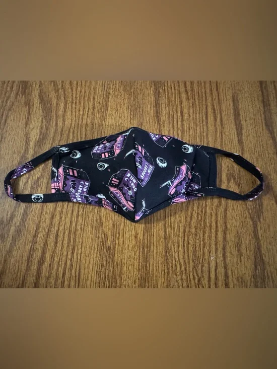 Hot Topic Spooky Milk Print Face Mask