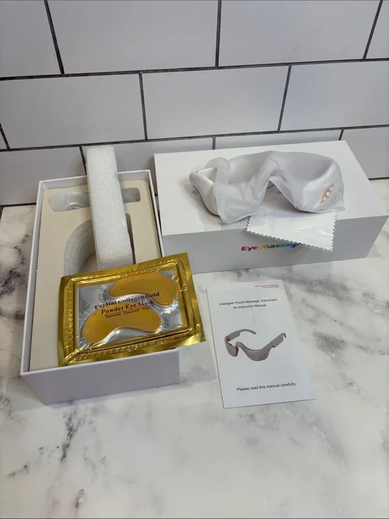 Sharper Image White Eye Massager with Gold Hydrogel Pads