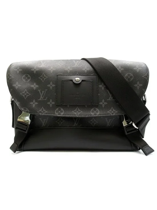 Louis Vuitton Messenger Voyage PM Monogram Eclipse Shoulder Bag Black Beauty