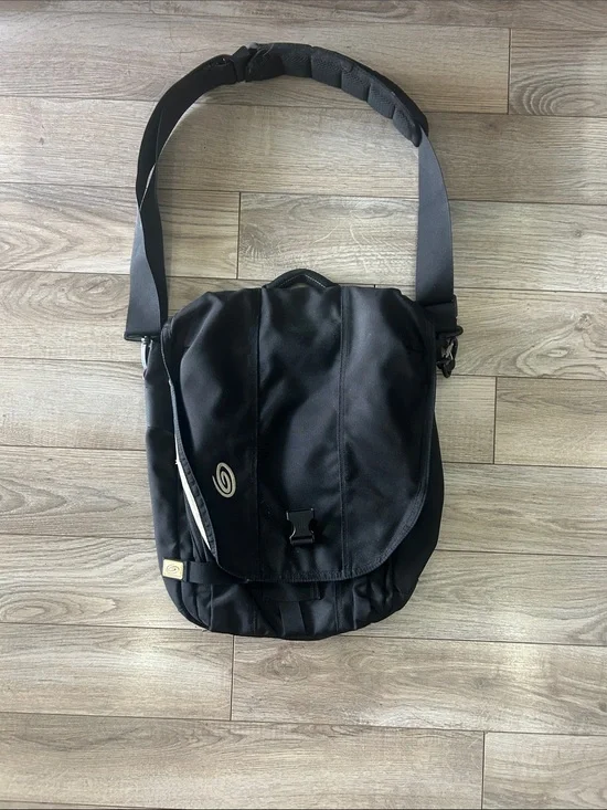 Black Timbuk2 Crossbody Messenger Bag