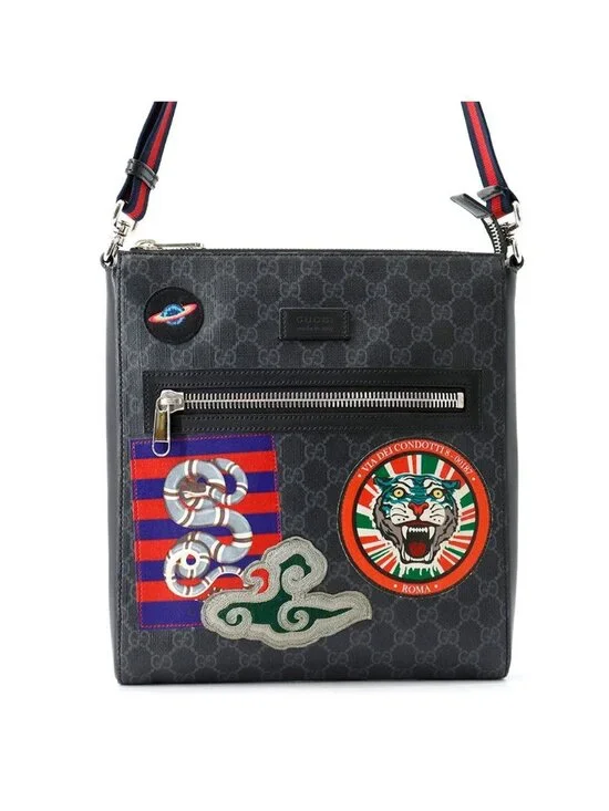 Gucci Shoulder Bag GG Supreme Courier Black