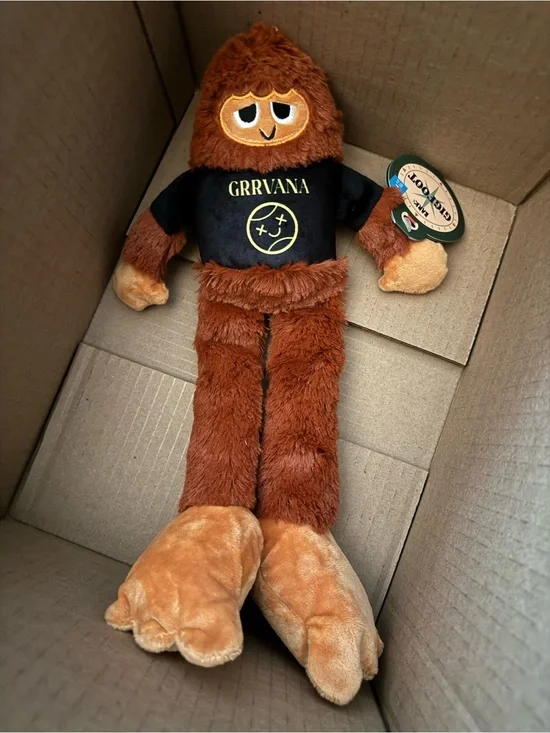 Bark Box big foot plus dog toy in Grrrvana “Nirvana” tee L dog size NEW W/ tags