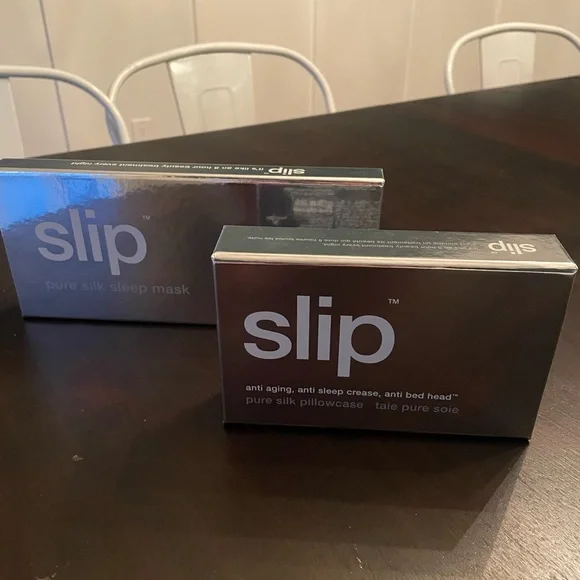 slip Pure Silk Pillowcase With Matching Eye Mask in Silver