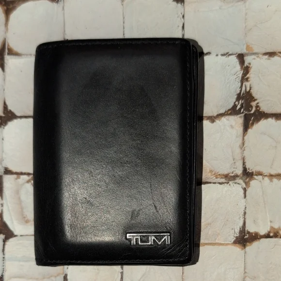 Tumi Black Leather Card Holder