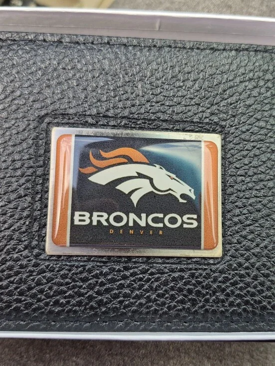 BNIB Denver Broncos Logo Patch Wallet Accent