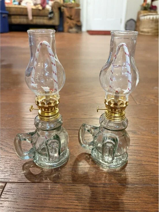 Rustic Oil Lamp Lantern Vintage Glass Kerosene Chamber Oil Lighting Lantern Home