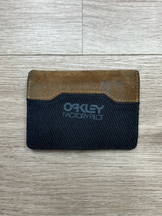 Oakley Factory Pilot Bifold Card Holder Wallet