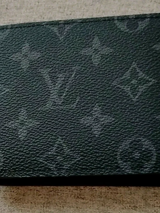 Louis Vuitton Mens Wallet