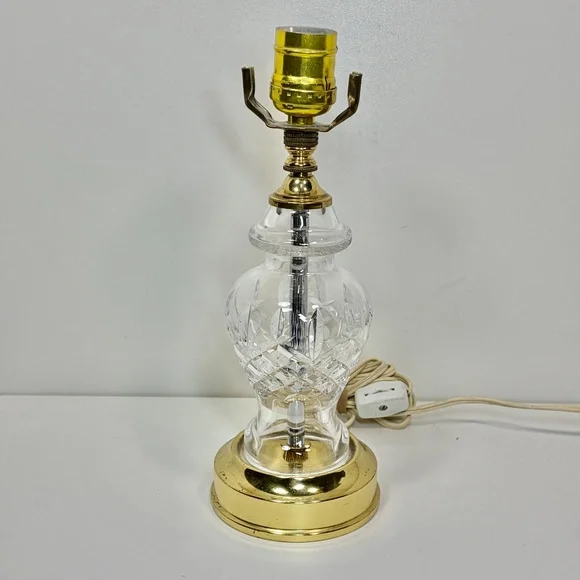 Vintage Crystal Glass Waterford Araglin Desk Bedside Table Lamp 10.5