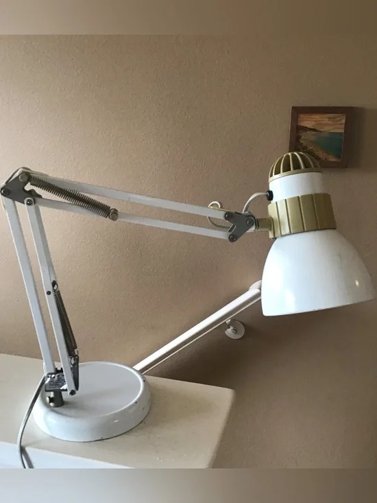 Vintage Retro Swingarm Industrial Architect Desk Lamp