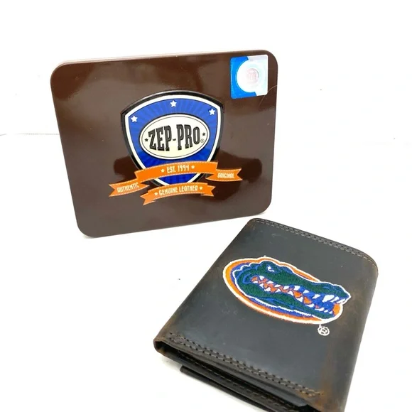 Zep-Pro Men's  Leather Trifold Embroidered Wallet Florida Gators NWT