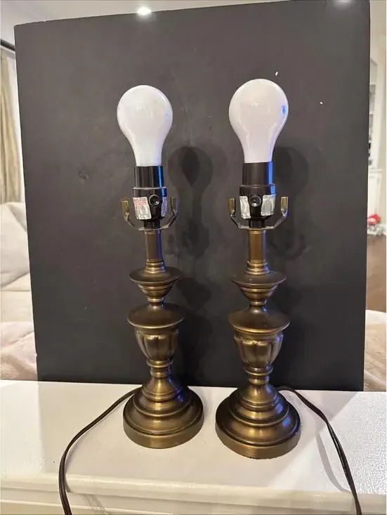 Vintage Pair of Brass Toned Fluted Trophy Shaped Table Lamp 13.25” Without Light