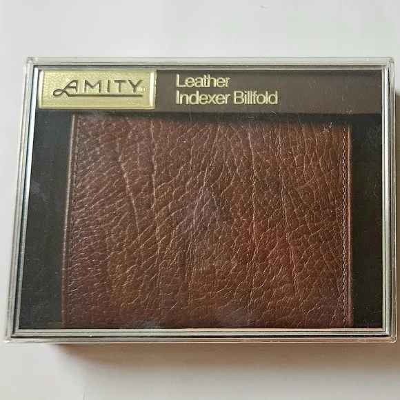 Men's Vintage BillFold Wallet, Cowhide Leather by Amity, Made in the USA