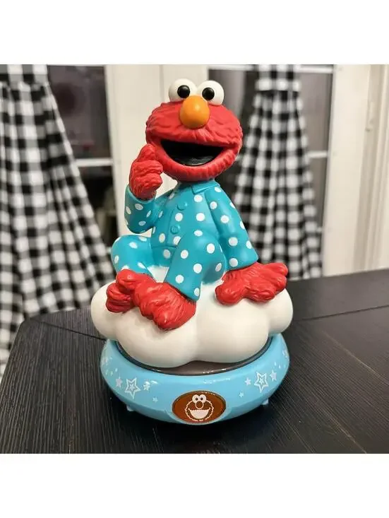 Sesame Workshop Elmo Light Up Night Light Figurine Pajamas Cloud 2019 EUC