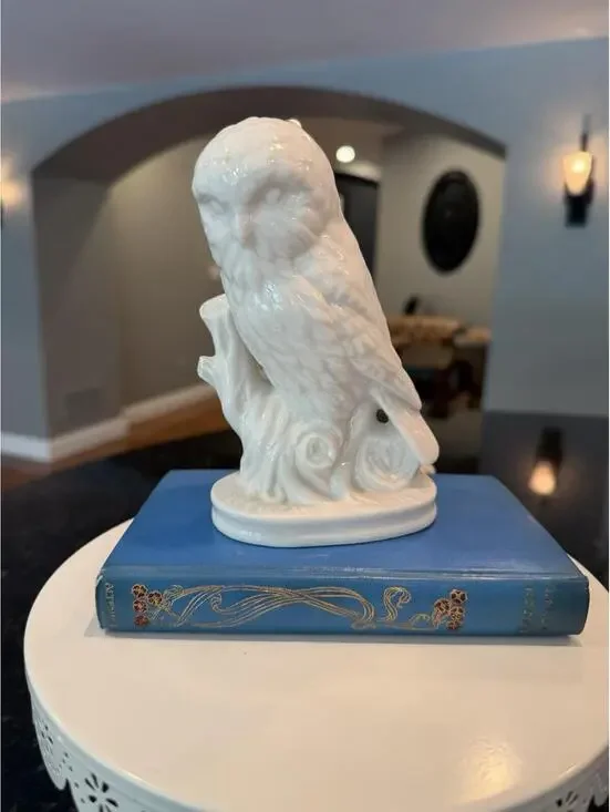 Vintage White Porcelain Owl Lamp Made In Japan EUC