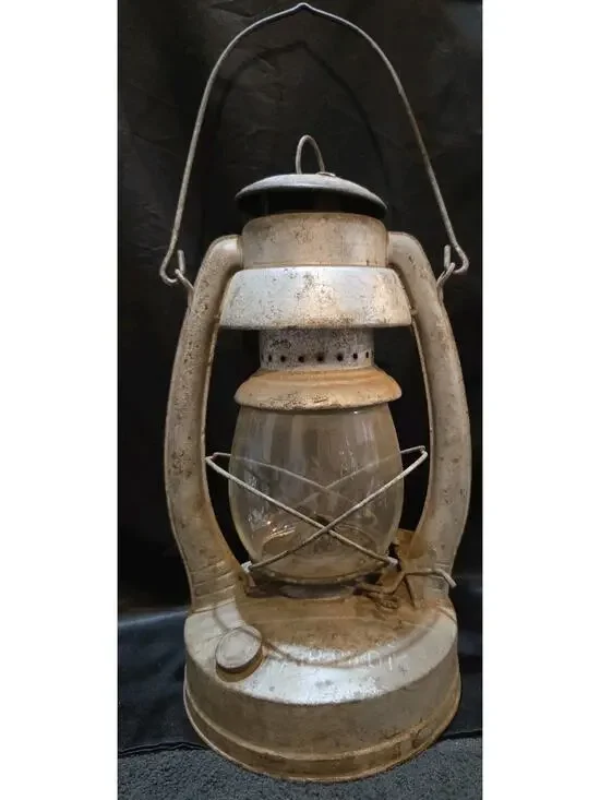 Vintage Embury Air Pilot No. 2 Kerosene Lantern