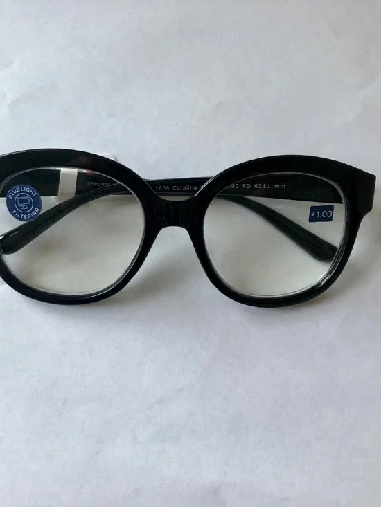 New Black Catalina Peepers Blue Light Filtering Reading Glasses +1.00